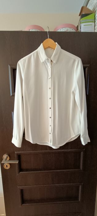 Biała elegancka koszula 38