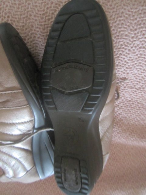 Sapatos Ortopédicos NOVOS