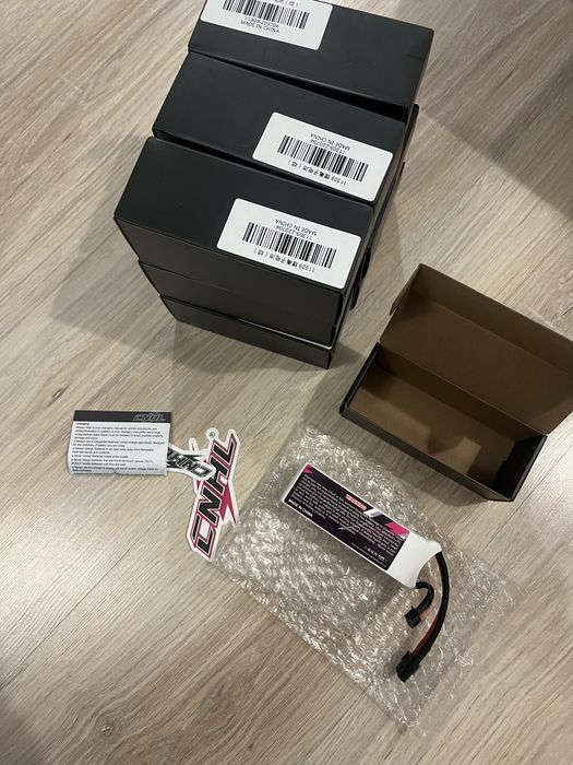 CNHL G+Plus 4s 2200mAh 14.8V 70C  lipo XT60 - bateria RC FPV