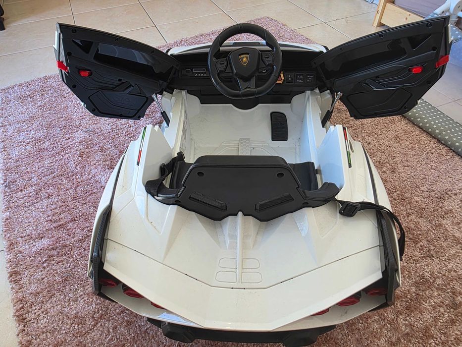 Lamborghini criança >3a