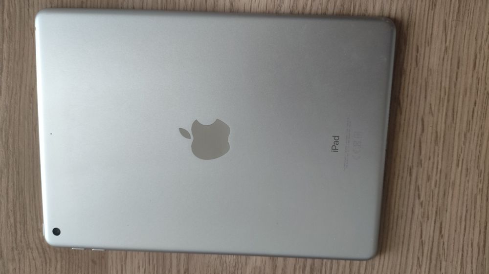 iPad 6 - Vidro Partido