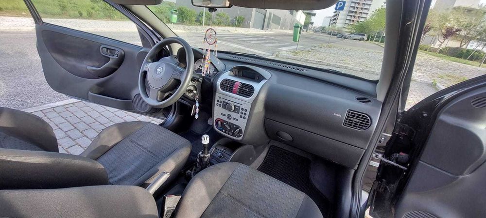 Opel corsa 1.3 cdti, comercial, a gasóleo de 2005, ar condicionado.