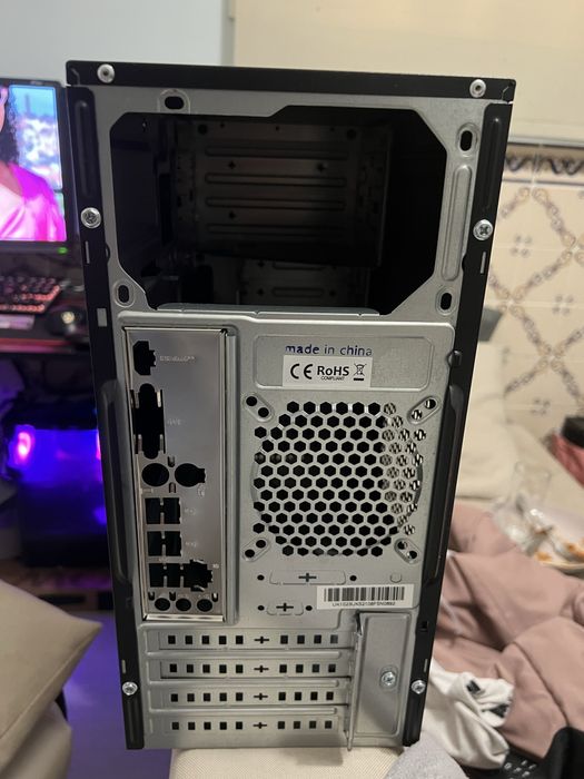 Unika Micro ATX PC Case446615470631168001