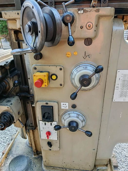 Frezarka narzędziowa do metalu WMW FUW 315X800/1
