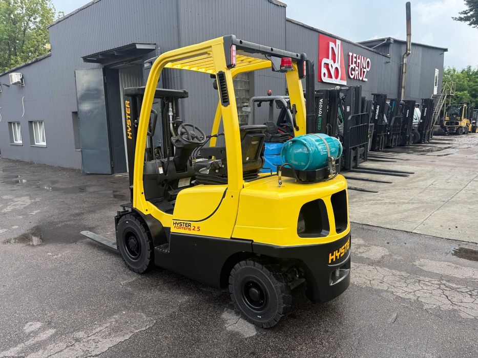 Навантажувач вилковий Hyster H2.5FT Вагонник