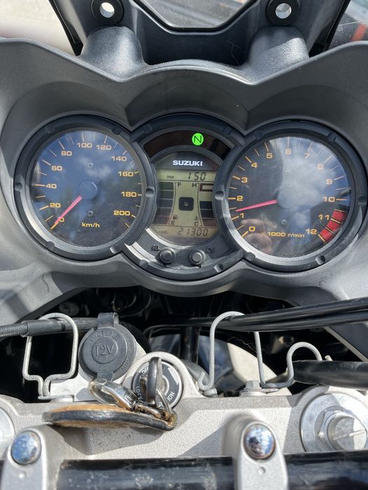 Suzuki DL 650 V-Strom