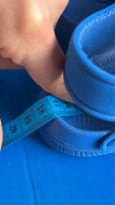 Сандалі від Adidas