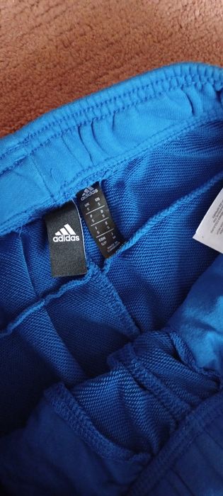 Dres adidas kolor niebieski