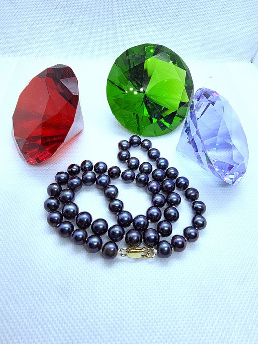 Piękny naszyjnik z  naturalnych Pereł  o barwie Pawiej  45cm 585 14k