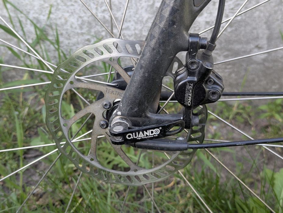 Карбоновий Specialized Sirrus XL