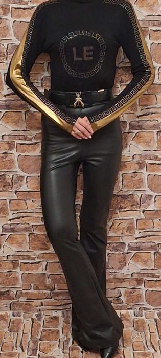 Bluzka o rewelacyjnym design Marki Lady Elite