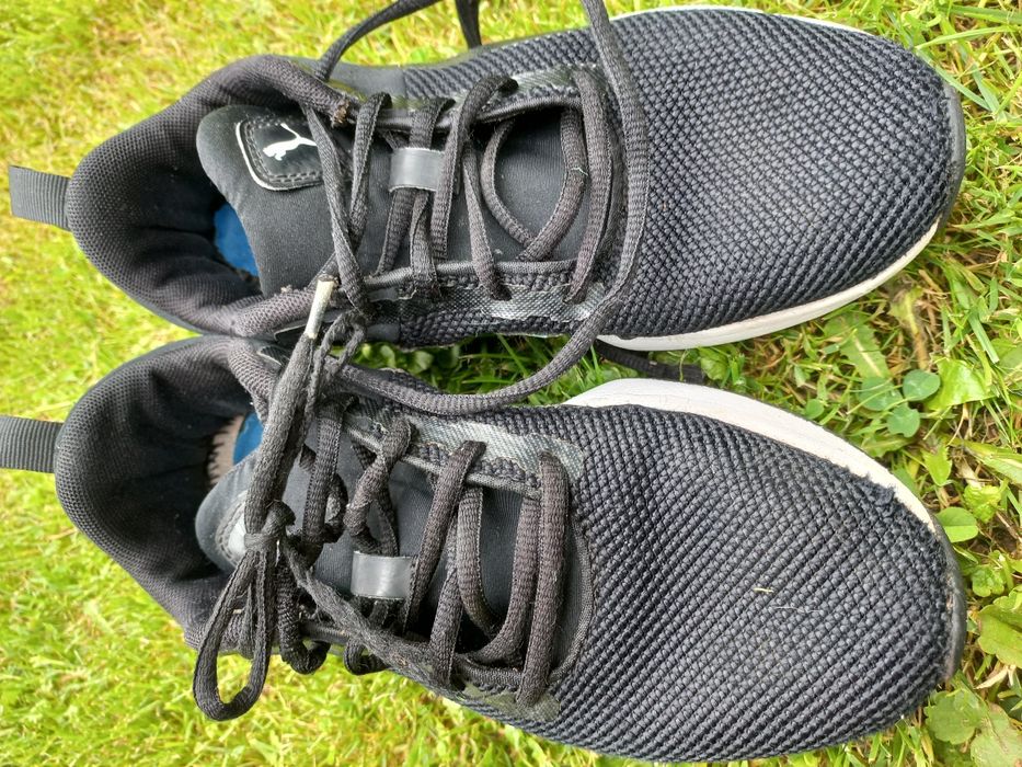 Buty sportowe  Puma  chłopięce  roz 37