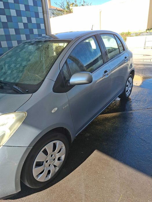 Toyota yaris 1.4D-4D com ac
