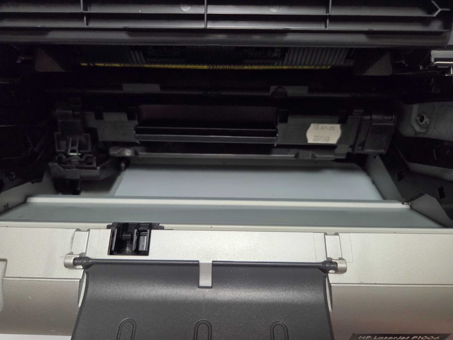 Принтер | Hewlett Packard LaserJet P1006