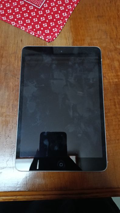 Tablets Apple e Samsung – Venda Completa ou por Peças