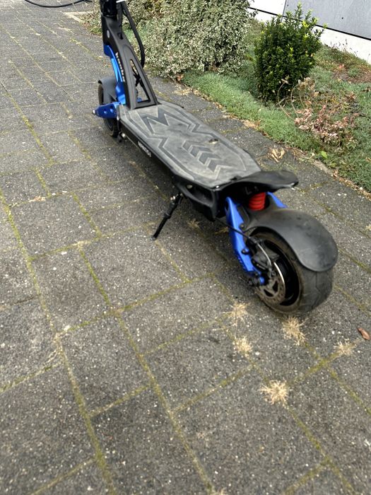 Hulajnoga elektryczna Kaabo Mantis 8 Lite, przebieg 222 km