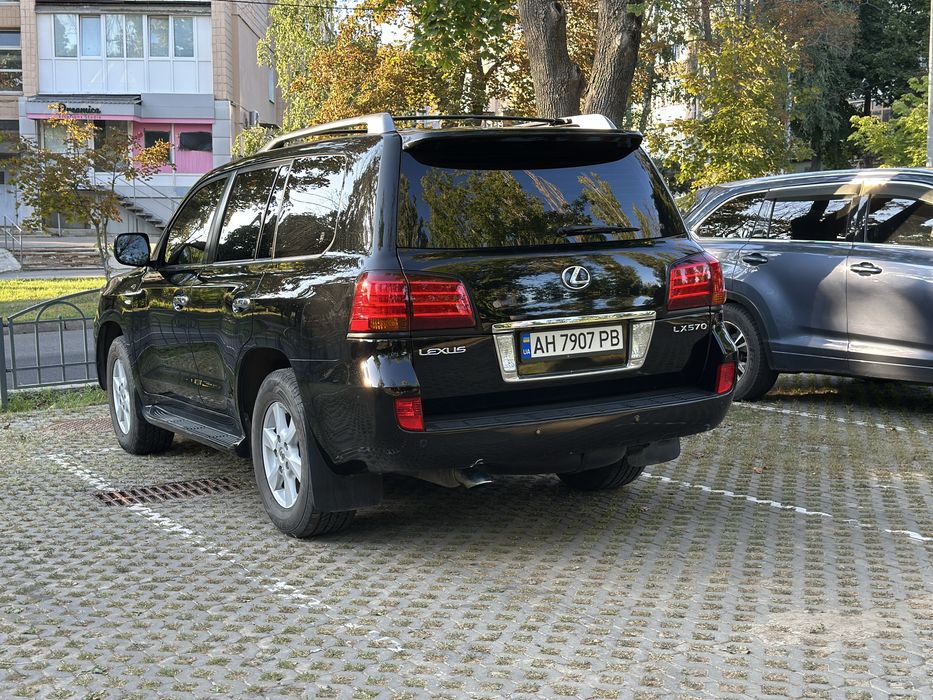 LEXUS LX570 2008