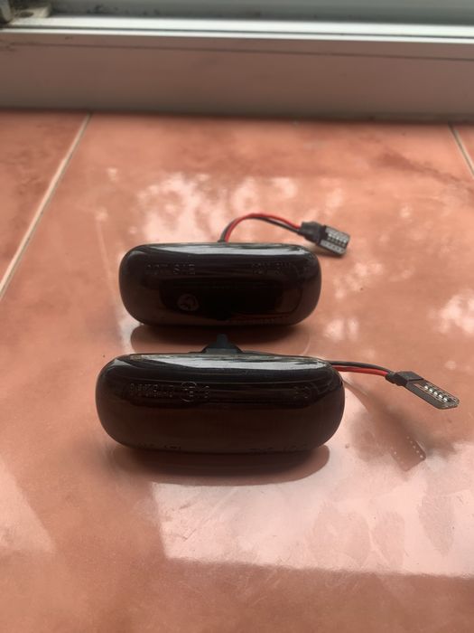 Повторители поворотов бегущие АУДИ А4 Б6 и др