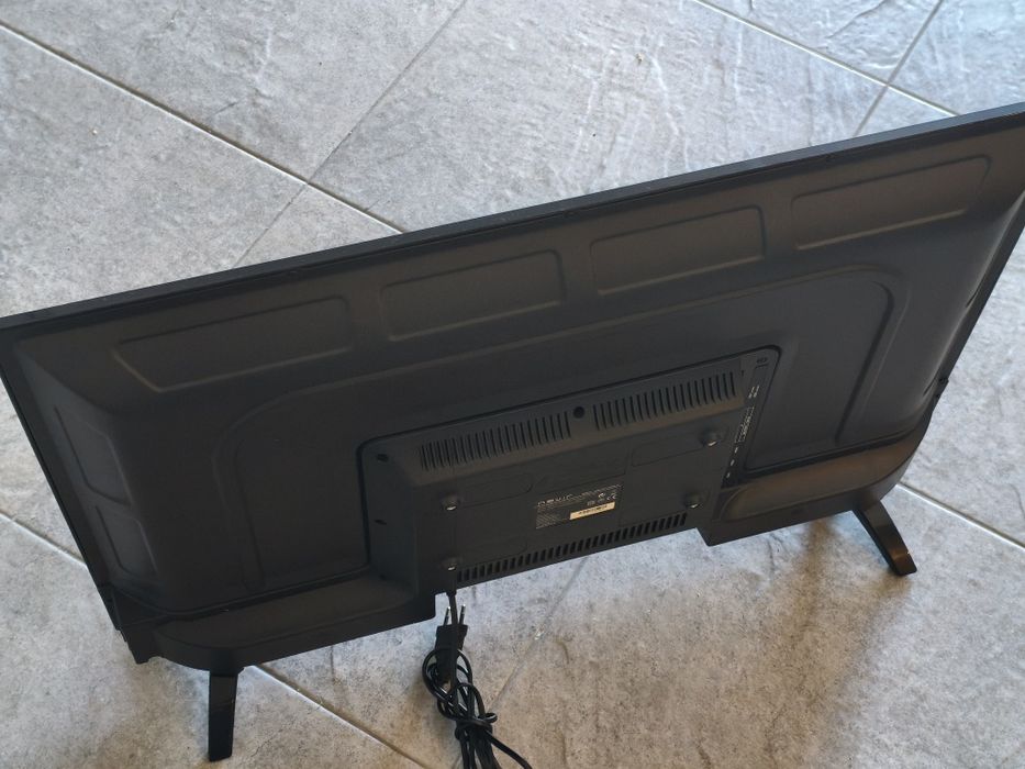 TV Nevir de 32 polegadas