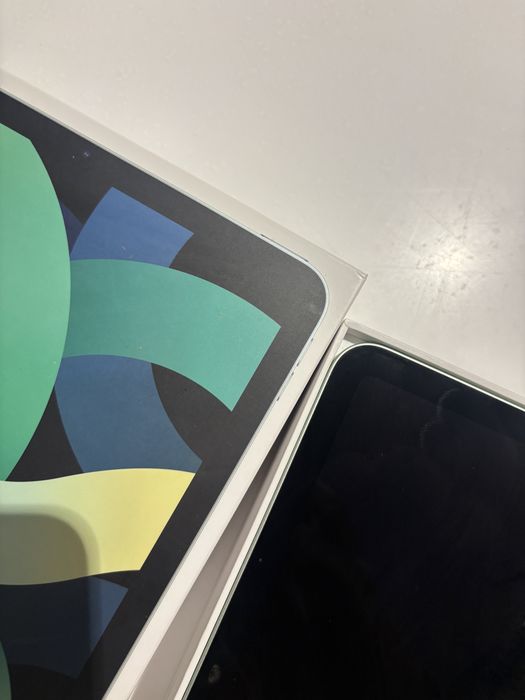ZAREZERWOWANE Apple iPad Air 4 64 GB Zielony + Oryginalny Apple Pencil