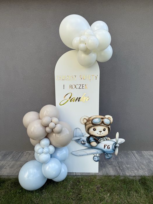 Dekoracje balonowe/Ścianki okolicznościowe/Komunia2026/Studniówki