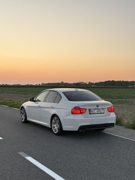 Bmw e90 318d 143km