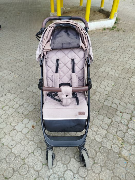 Каляска прогулянкова Carello Bravo.