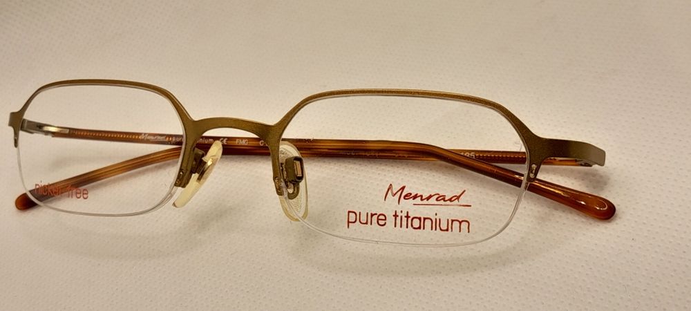Nowe okulary oprawa Menrad