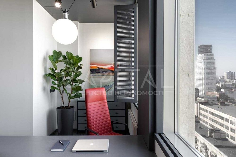 Оренда / Офіс / 160 м2 -/ вул. Князів Острозьких 32/2 / Печерський р н