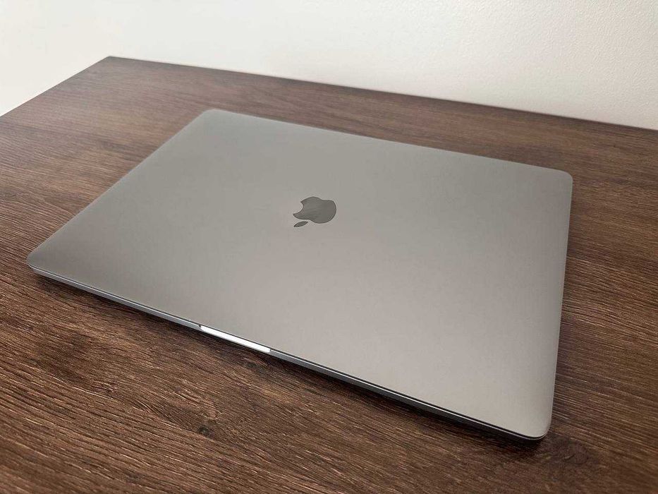 ‼️Б.У‼️ MacBook Pro 15" 2016 — i7 / 16 GB / 512 GB SSD  Touch Bar 