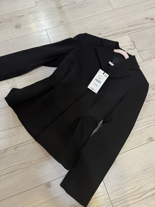 Приталений піджак zara НОВИЙ З БІРКОЮ