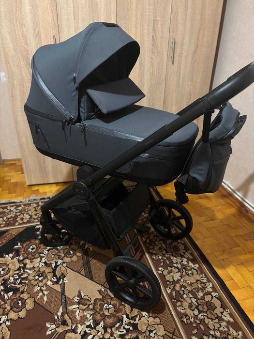Продам Каляску Carello Omega