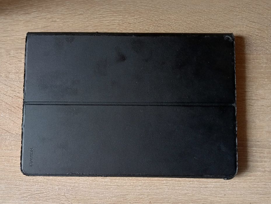 Tablet Huawei MediaPad T5 10.1 16 gb + Etui i ładowarka