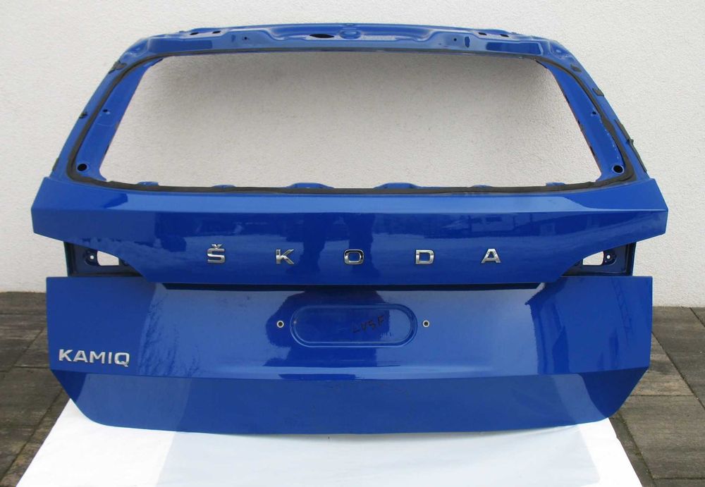 Skoda Kamiq klapa bagażnika niebieska LV5F
