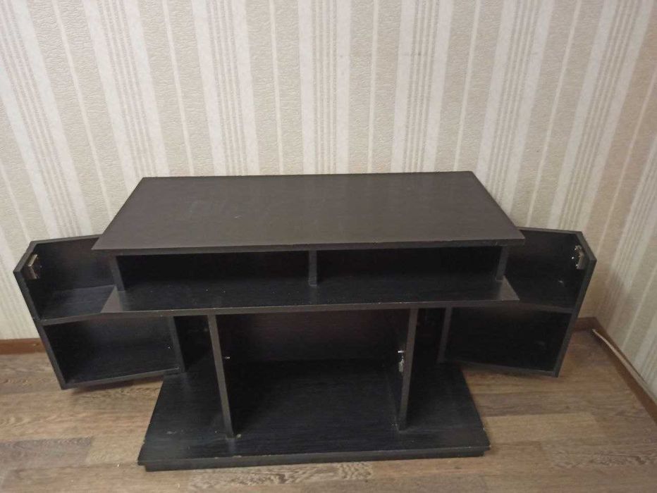 Продам тумбу, столик