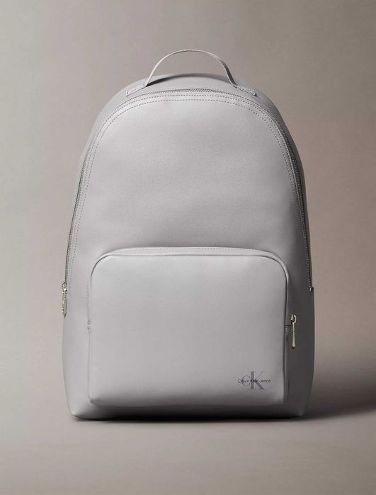 Рюкзак calvin klein (ck monogram logo campus backpack кожзам)с америки