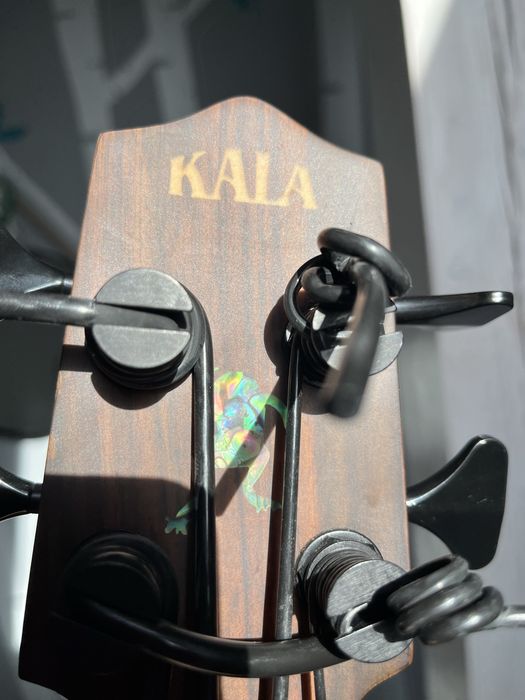 Kala uBass, ukulele basowe