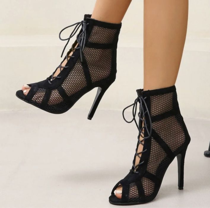 Туфлі для танців хілс/heels