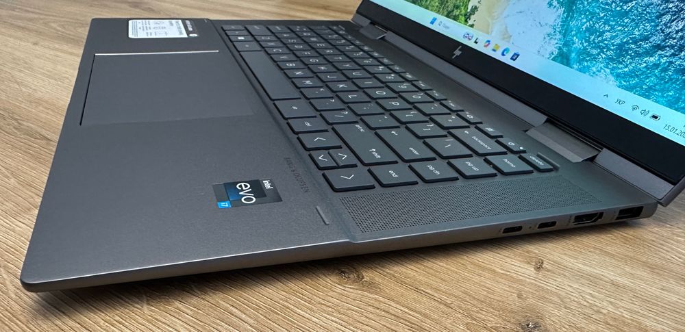 HP Envy x360 2-in-1 (15-ew1073cl) 15,6' IPS i7-1355U 32GB RAM 1TB SSD