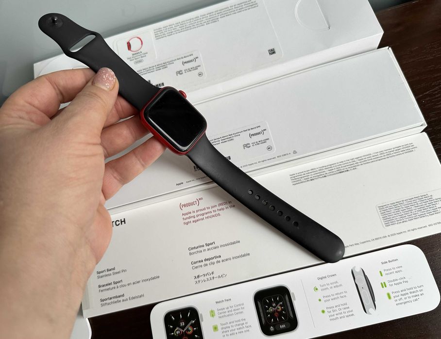 Годинник, аксесуар  Watch Series 6 GPS 44mm Модель А2292. Колір Red