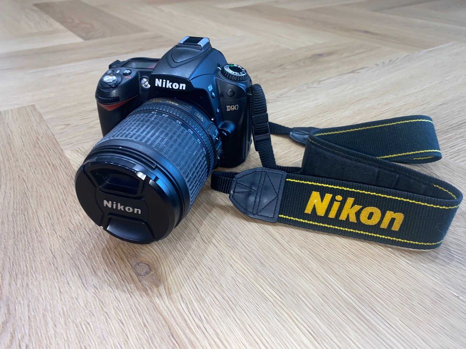 Aparat Nikon D90  Lustrzanka 18–105 mm VR. Prawie nowy. Przebieg 2800,