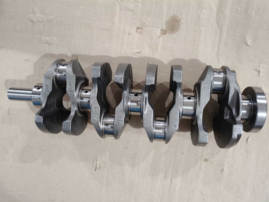 Коленвал двигателя 2.4 HYUNDAI, KIA. 231112G230