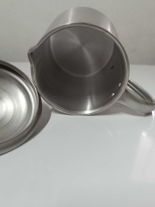 3 Cafeteiras alumínio antigo 1,5 LT, 3 LT e 4 LT