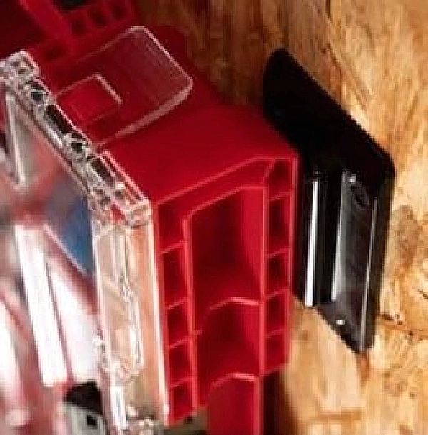 Uchwyty Adaptery Ścienne Do Organizerów Qbrick One