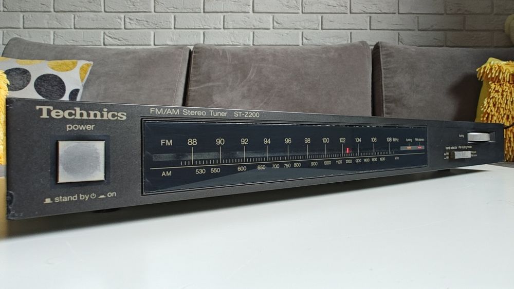 Technics ST-Z200, tuner stereo AM/FM Hi Fi.