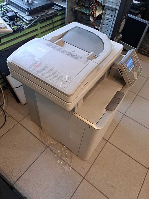 Canon imageRUNNER C1028i - kolorowe laserowe urządzenie wielofunkcyjne