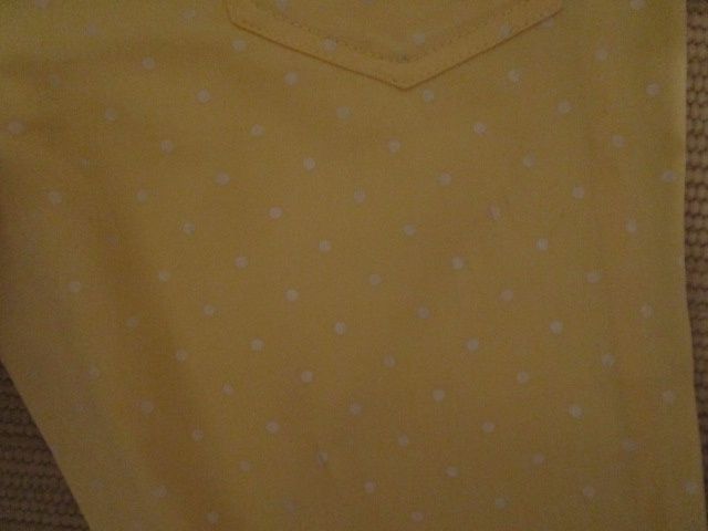 Calças amarelas às bolinhas tam.38