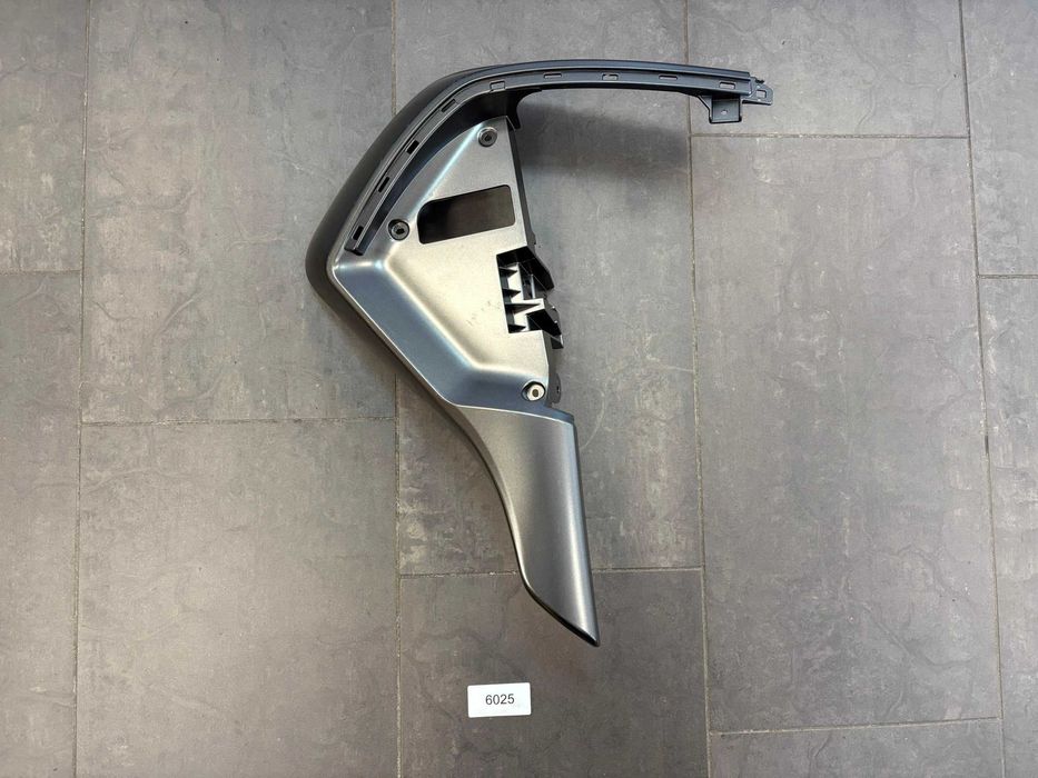 Boczna Owiewka Osłona Prawa Yamaha Tricity 300 2019-24  [6025]