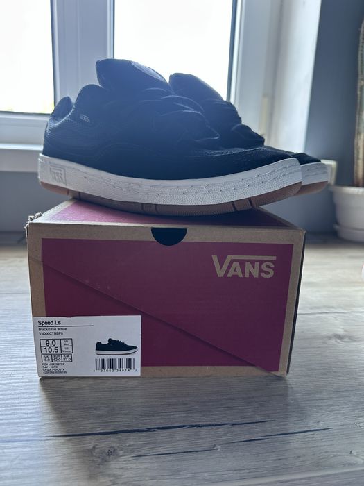 Кеди Vans замш 41р