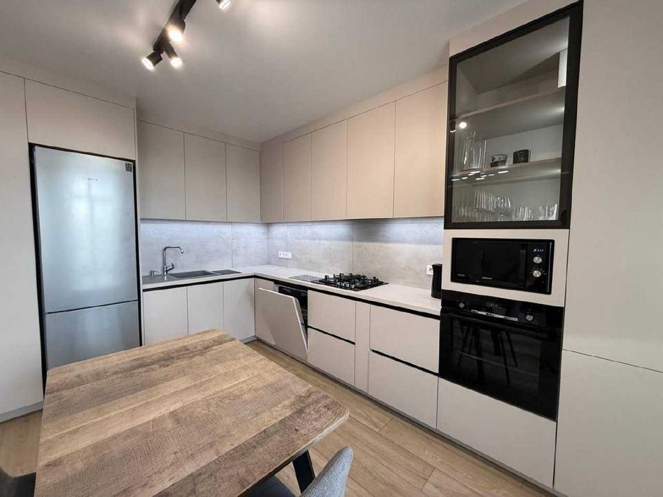 Видова євро-3к квартира 84.1 м² з дизайнерським ремонтом у ЖК Синергія Сіті! Газ! 2% Оформлення!